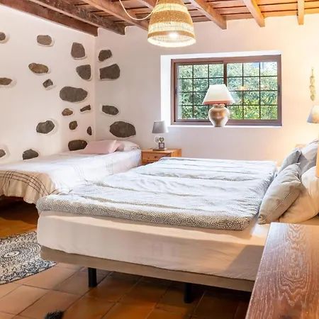 Pradera De Melo Heated Pool On Request-wifi-bbq Vila